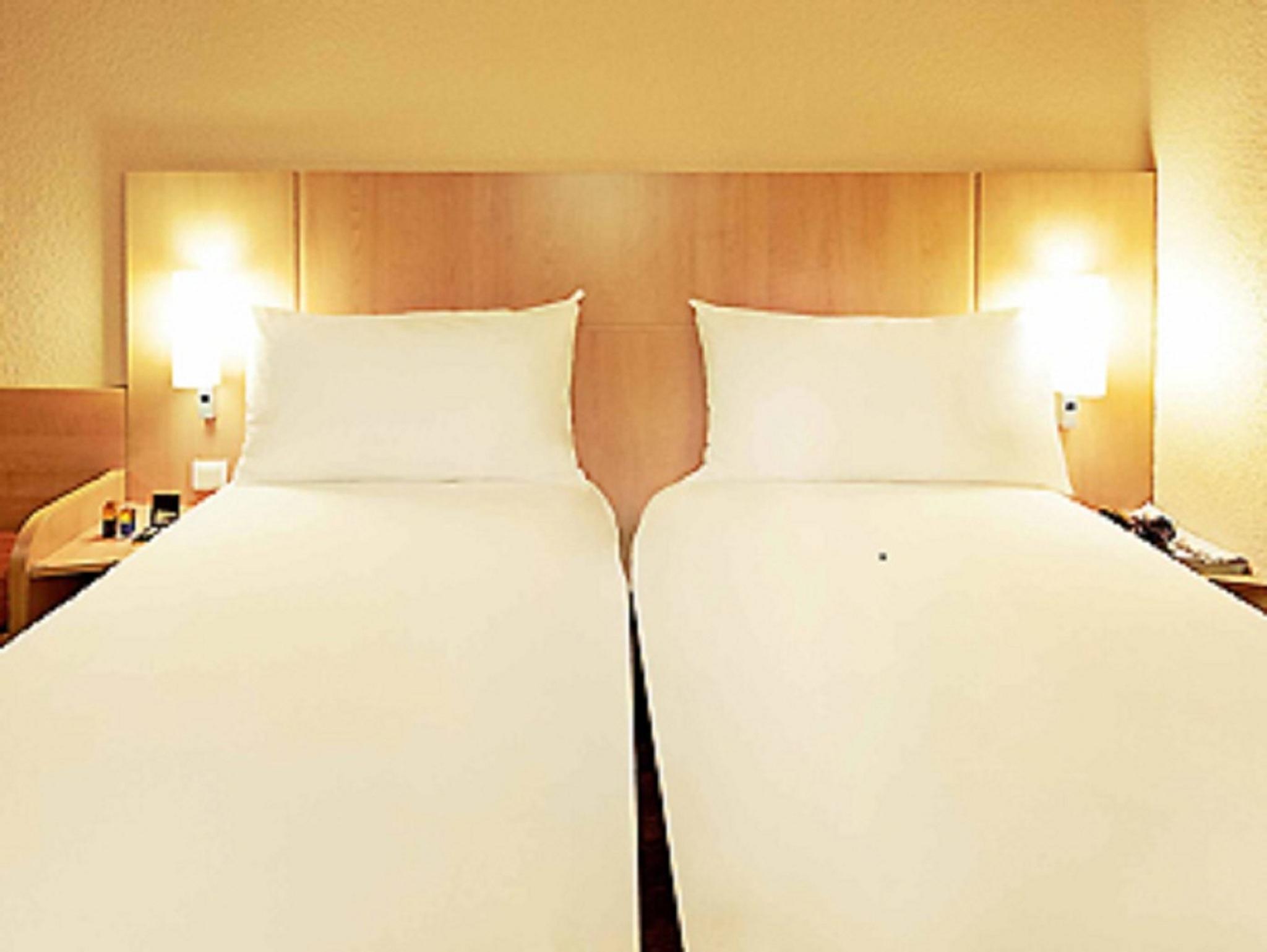 Hotel Kimaya Slipi Jakarta By Harris Экстерьер фото