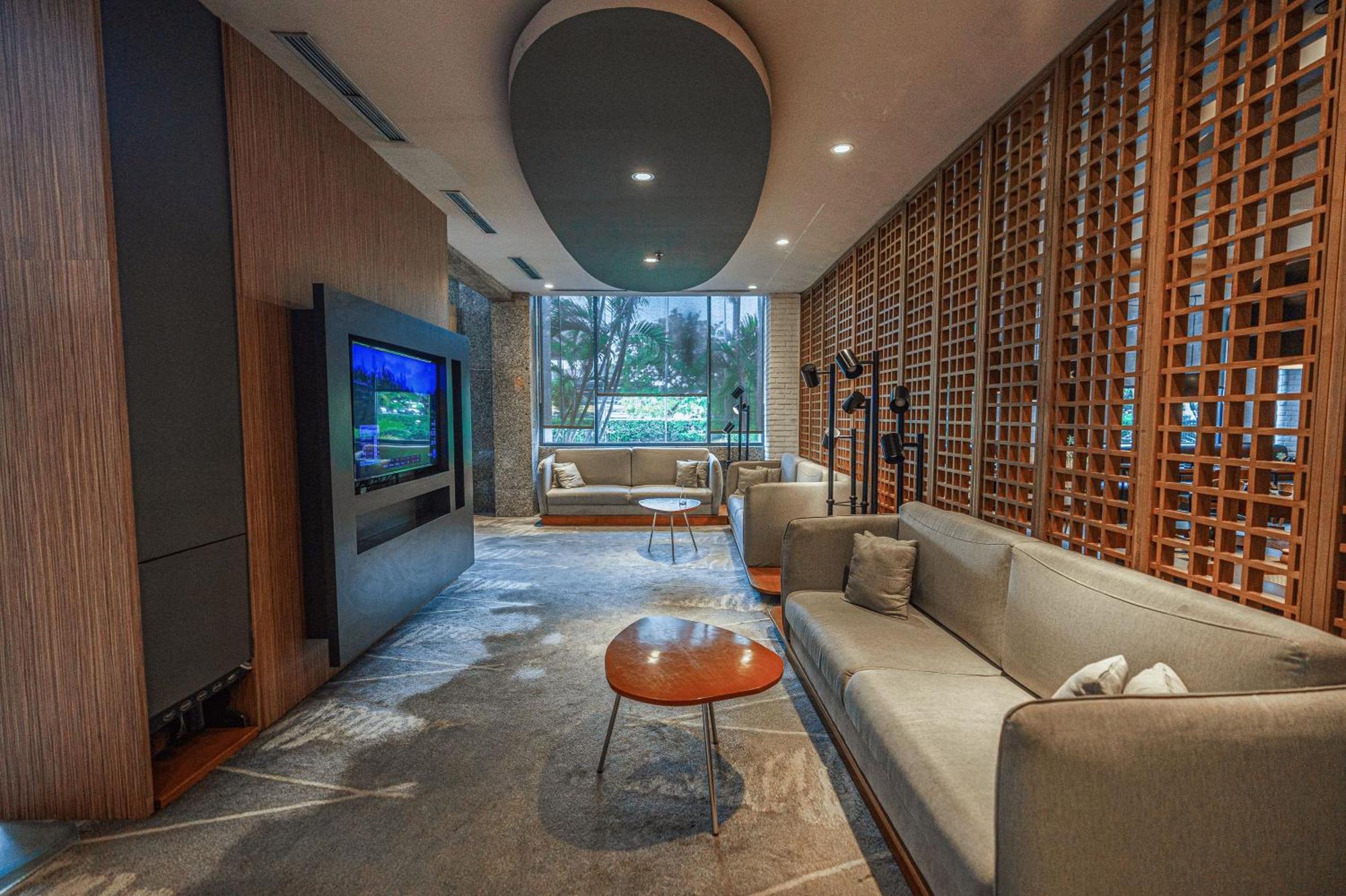 Hotel Kimaya Slipi Jakarta By Harris Экстерьер фото
